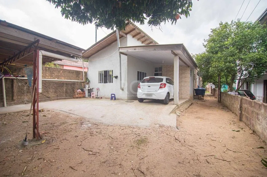 Foto 1 de Casa com 3 Quartos à venda, 200m² em Morro Santana, Porto Alegre