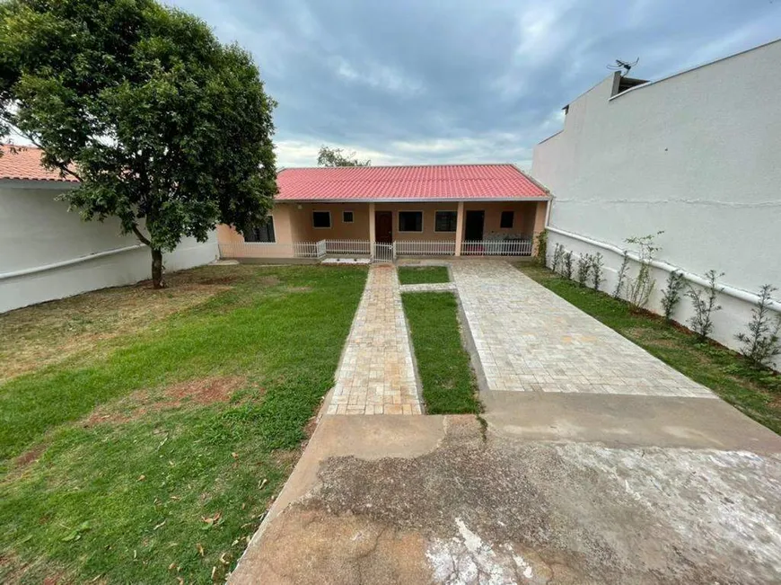 Foto 1 de Casa com 2 Quartos à venda, 99m² em Parque Residencial Tuiuti, Maringá