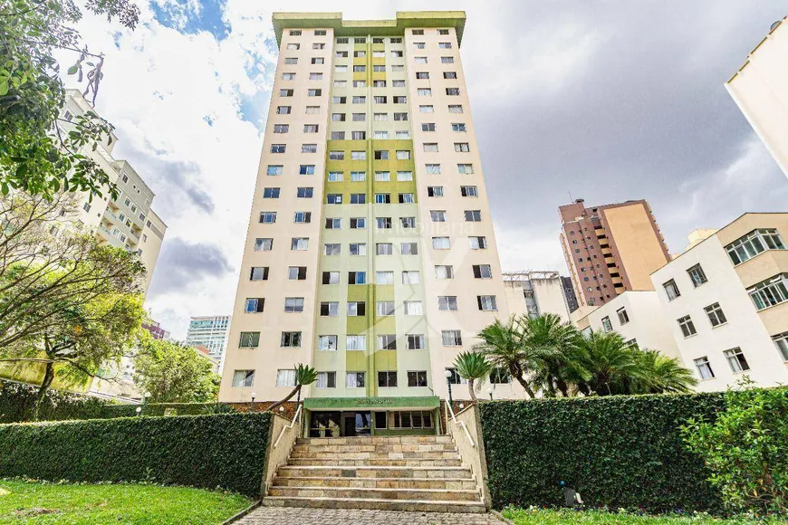 Foto 1 de Apartamento com 3 Quartos para alugar, 75m² em Água Verde, Curitiba