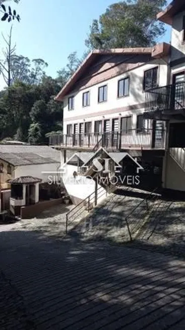 Foto 1 de Apartamento com 2 Quartos à venda, 58m² em Quitandinha, Petrópolis