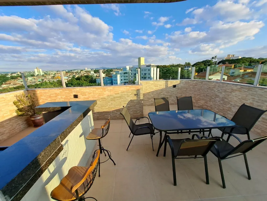 Foto 1 de Apartamento com 3 Quartos à venda, 105m² em Vila Clóris, Belo Horizonte