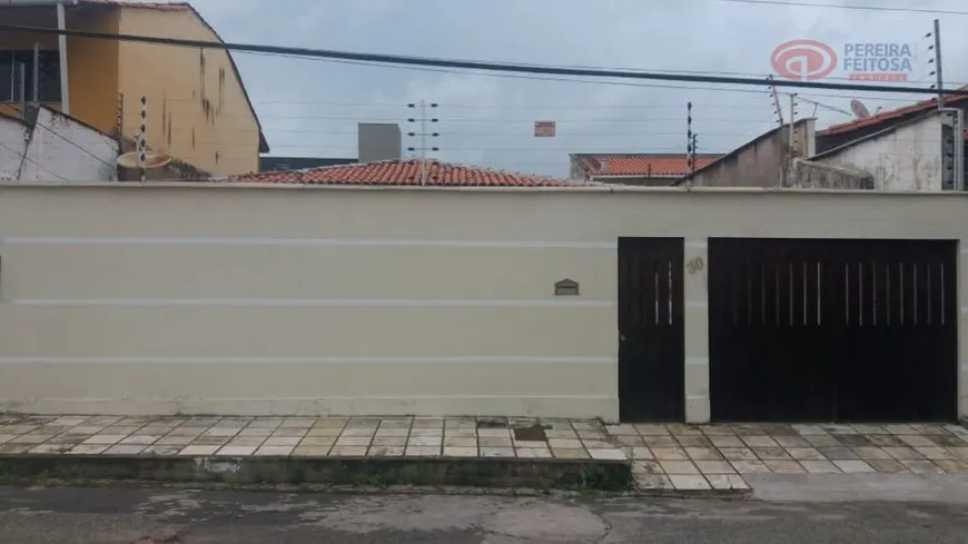 Foto 1 de Casa com 2 Quartos à venda, 360m² em Cohajap, São Luís