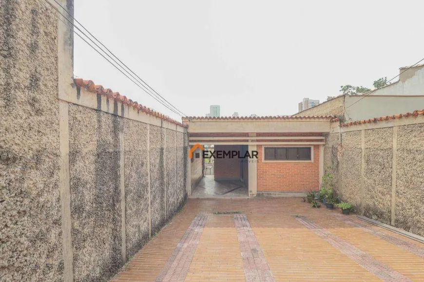 Foto 1 de Casa com 2 Quartos à venda, 300m² em Vila Isolina Mazzei, São Paulo