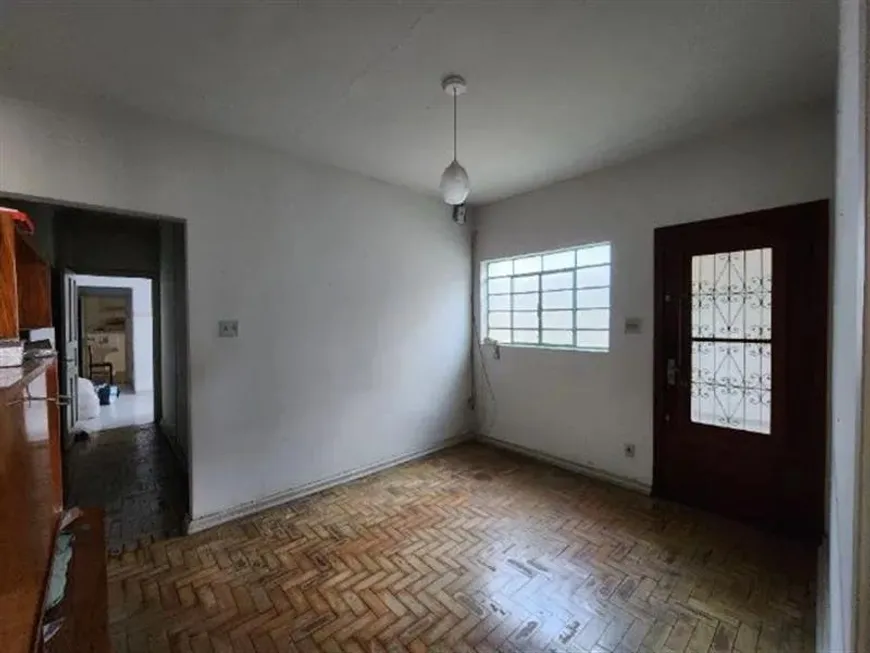 Foto 1 de Casa com 2 Quartos à venda, 153m² em Vila Carrão, São Paulo