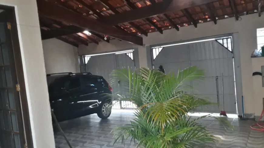 Foto 1 de Casa com 3 Quartos à venda, 175m² em Vila Rei, Mogi das Cruzes