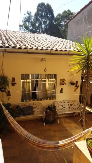 Foto 1 de Casa com 3 Quartos à venda, 90m² em Jardim Londrina, São Paulo