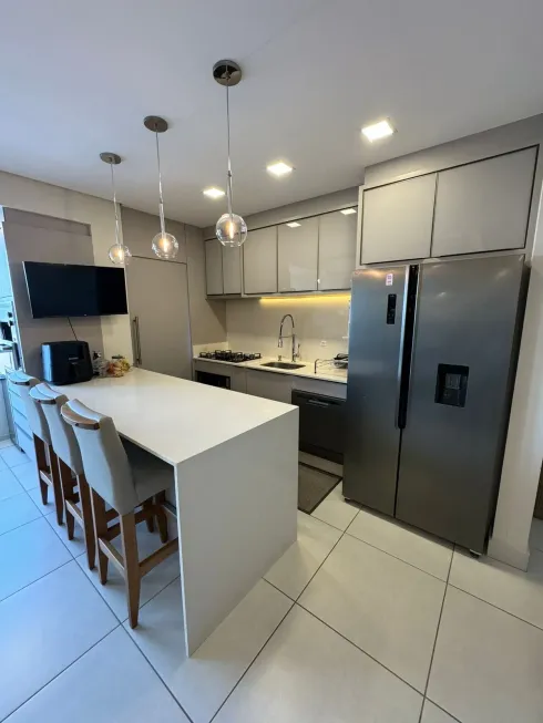 Foto 1 de Apartamento com 3 Quartos à venda, 75m² em Prospera, Criciúma