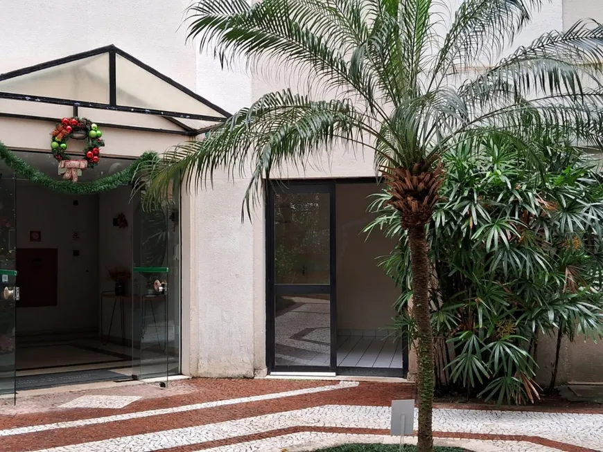 Foto 1 de Apartamento com 2 Quartos à venda, 50m² em Parque Taboão, Taboão da Serra