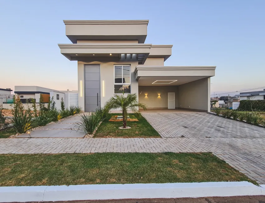 Foto 1 de Casa de Condomínio com 3 Quartos à venda, 281m² em Ribeirão do Lipa, Cuiabá