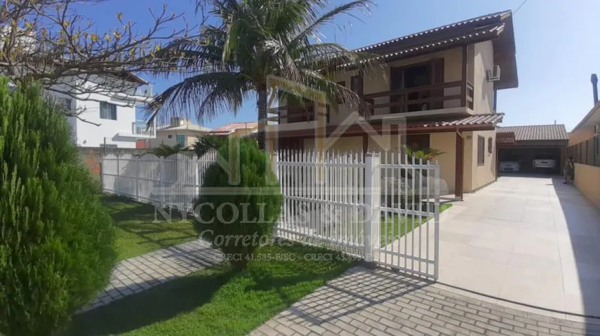 Foto 1 de Casa com 4 Quartos à venda, 243m² em Campeche, Florianópolis