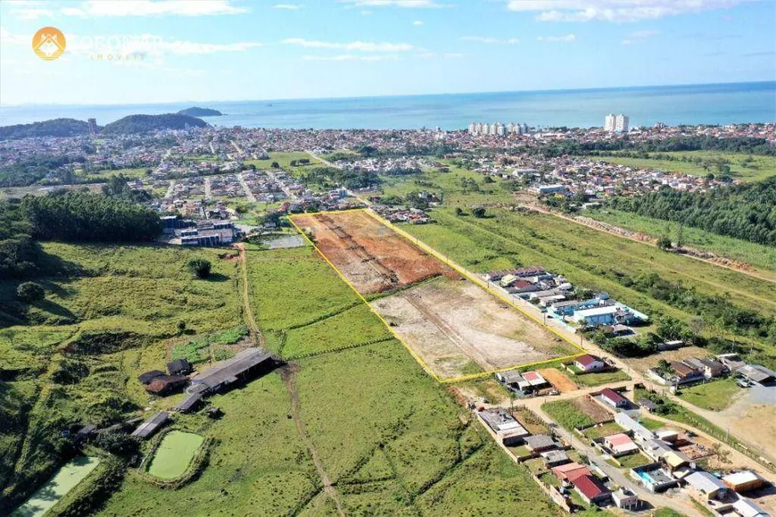 Foto 1 de Lote/Terreno à venda, 550m² em Santa Lídia, Penha