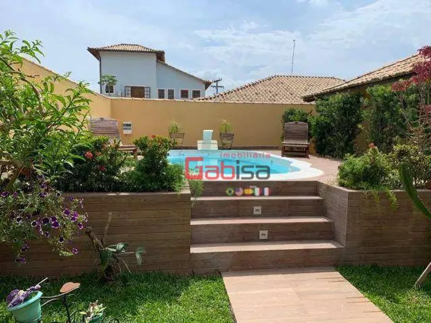Foto 1 de Casa com 3 Quartos à venda, 300m² em Ogiva, Cabo Frio