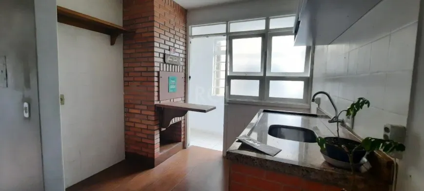 Foto 1 de Apartamento com 2 Quartos à venda, 73m² em Medianeira, Porto Alegre