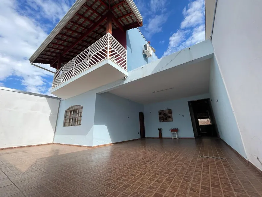 Foto 1 de Casa com 4 Quartos à venda, 214m² em Colina II, Cabreúva