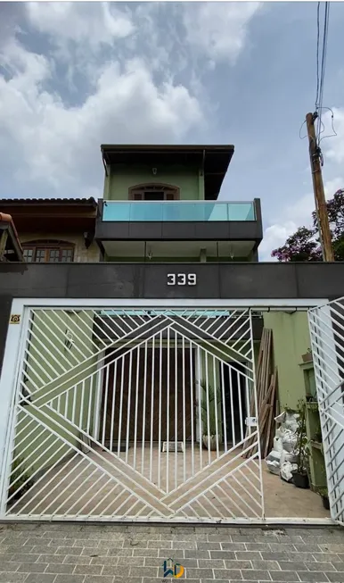 Foto 1 de Imóvel Comercial com 3 Quartos para alugar, 200m² em Vila Corberi, São Paulo