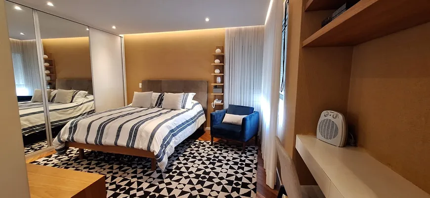 Foto 1 de Flat com 2 Quartos à venda, 117m² em Jardim Paulista, São Paulo