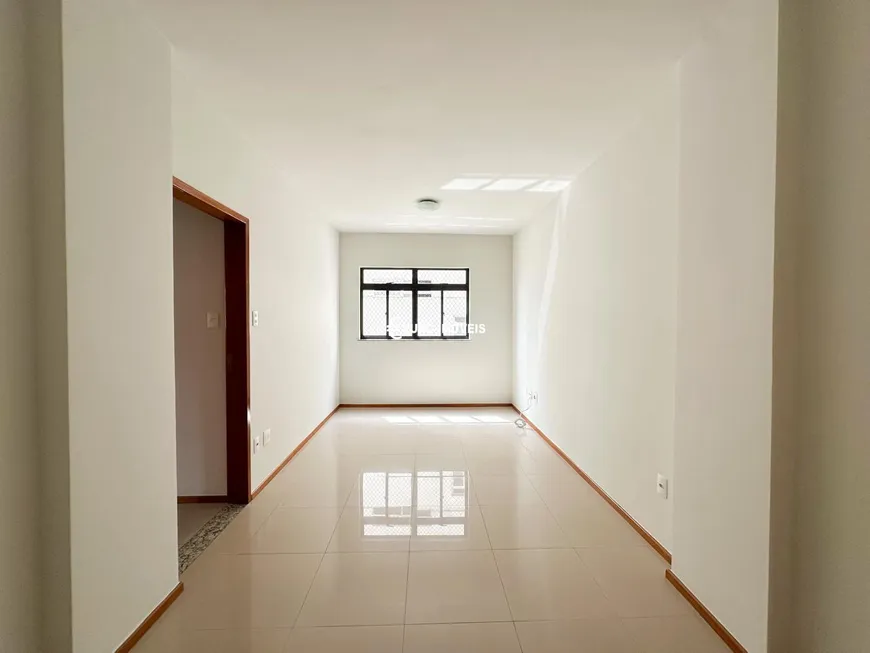 Foto 1 de Apartamento com 2 Quartos à venda, 70m² em Centro, Juiz de Fora