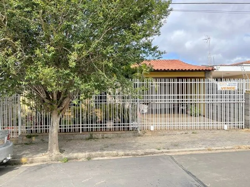 Foto 1 de Casa com 3 Quartos à venda, 180m² em Jardim Santa Rosalia, Sorocaba