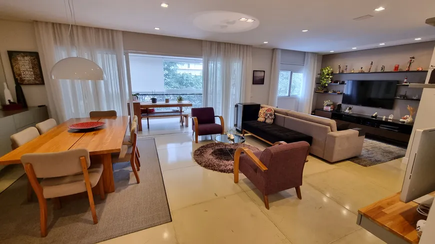 Foto 1 de Apartamento com 3 Quartos à venda, 158m² em Perdizes, São Paulo
