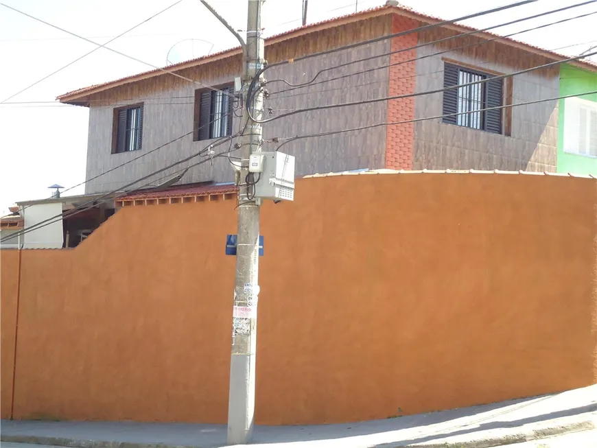 Foto 1 de Sobrado com 3 Quartos à venda, 212m² em Vila Tibirica, Santo André