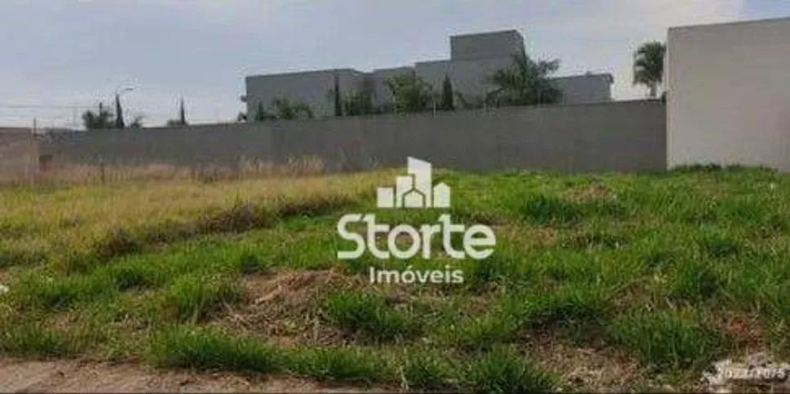 Foto 1 de Lote/Terreno à venda, 270m² em Novo Mundo, Uberlândia