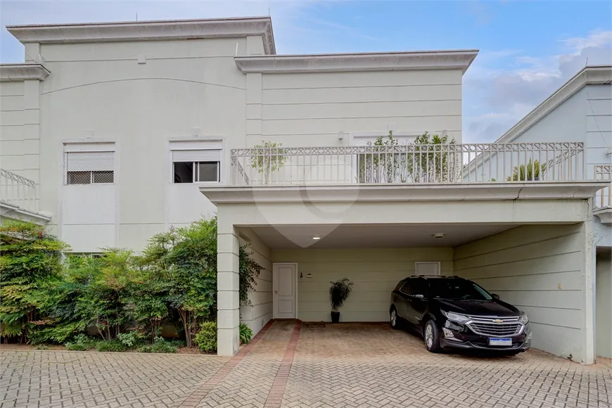 Foto 1 de Casa de Condomínio com 4 Quartos à venda, 267m² em Granja Julieta, São Paulo