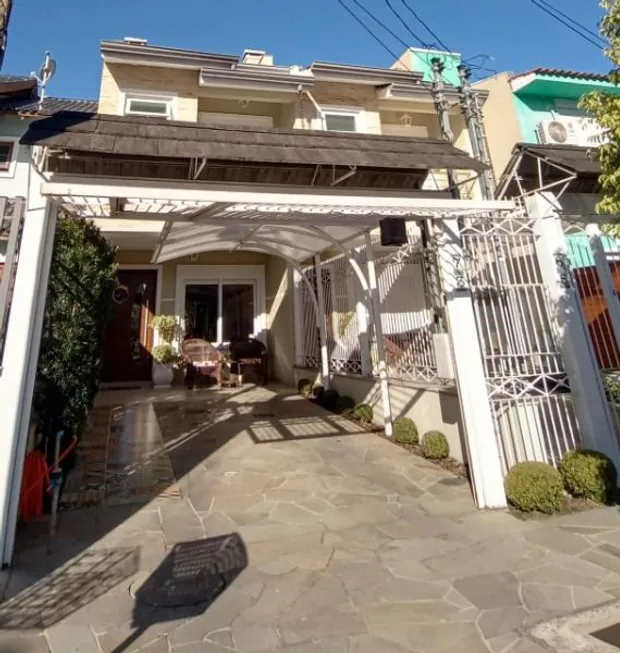 Foto 1 de Casa com 3 Quartos à venda, 90m² em Hípica, Porto Alegre