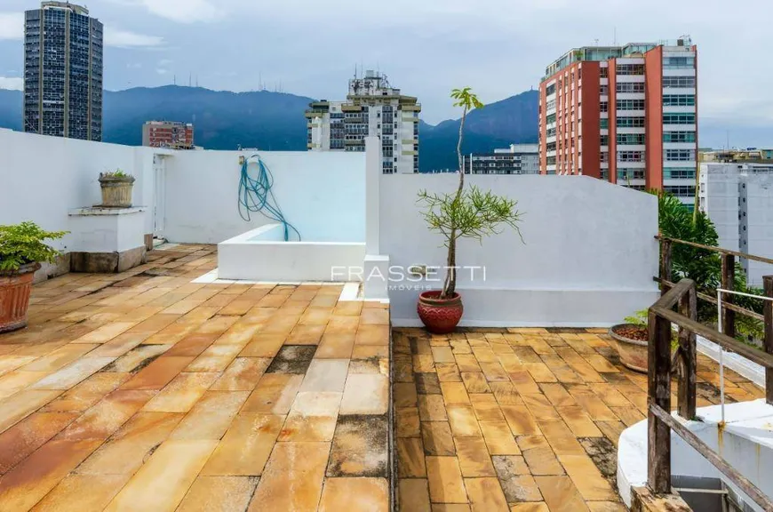 Foto 1 de Cobertura com 4 Quartos à venda, 264m² em Leblon, Rio de Janeiro