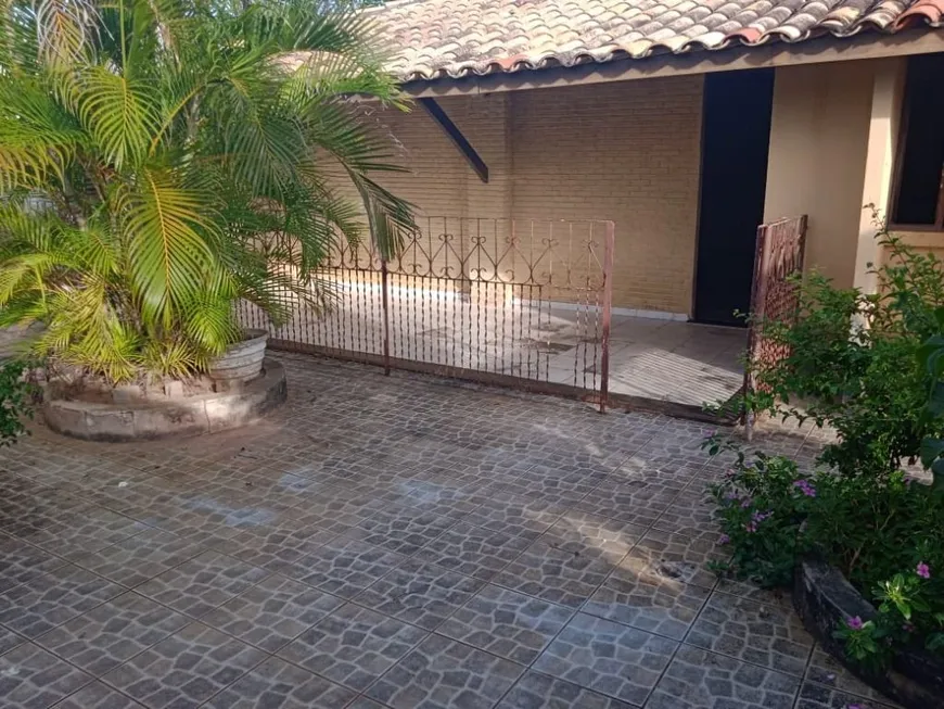 Foto 1 de Casa com 2 Quartos à venda, 1200m² em Praia do Flamengo, Salvador