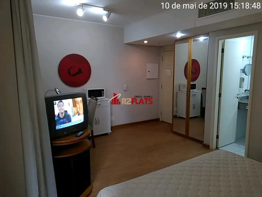 Foto 1 de Flat com 1 Quarto para alugar, 28m² em Moema, São Paulo