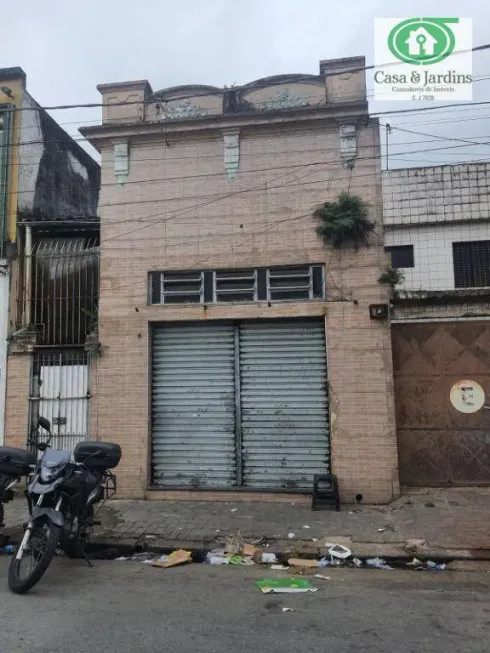 Foto 1 de Casa com 2 Quartos à venda, 150m² em Vila Matias, Santos