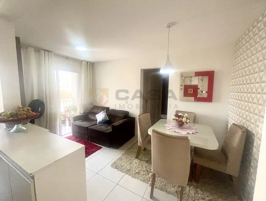 Foto 1 de Apartamento com 2 Quartos à venda, 55m² em Parque Residencial Laranjeiras, Serra