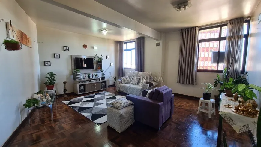 Foto 1 de Apartamento com 4 Quartos à venda, 160m² em Centro, Londrina