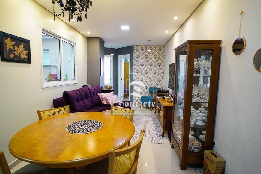 Foto 1 de Apartamento com 2 Quartos à venda, 44m² em Vila Scarpelli, Santo André