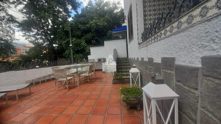 Foto 1 de Casa com 2 Quartos à venda, 116m² em Vila Isabel, Rio de Janeiro