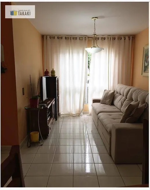 Foto 1 de Apartamento com 2 Quartos à venda, 62m² em Jardim Santa Emília, São Paulo