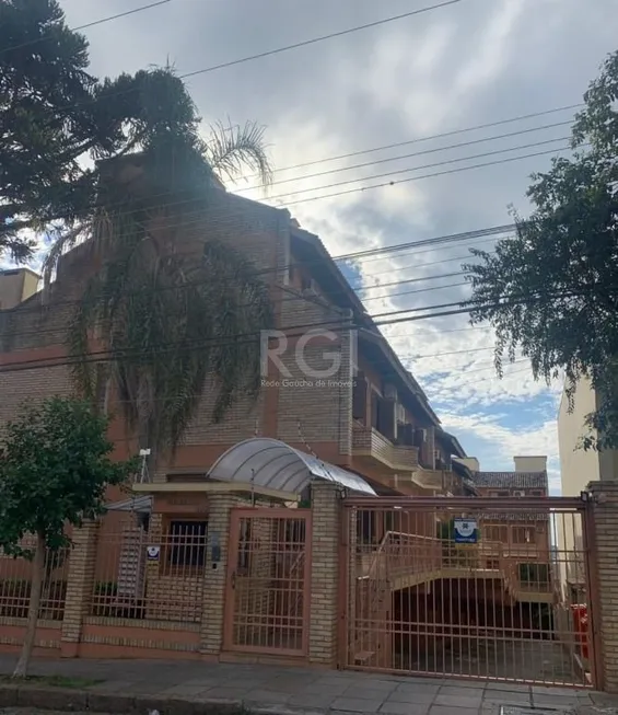 Foto 1 de Casa com 3 Quartos à venda, 252m² em Vila Conceição, Porto Alegre