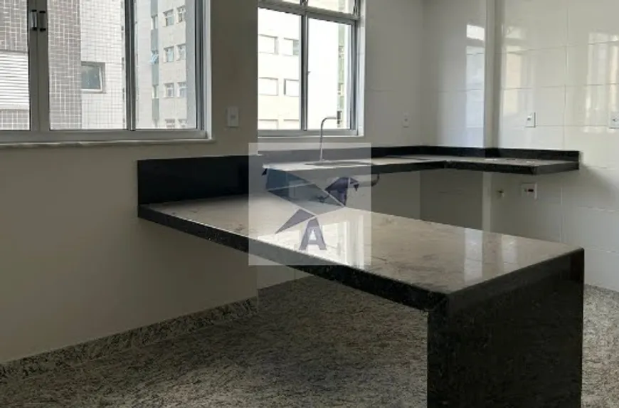 Foto 1 de Apartamento com 2 Quartos à venda, 73m² em Lourdes, Belo Horizonte