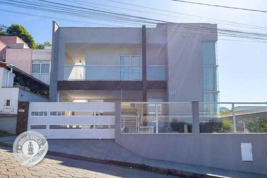 Foto 1 de Casa com 3 Quartos à venda, 255m² em Fortaleza Alta, Blumenau