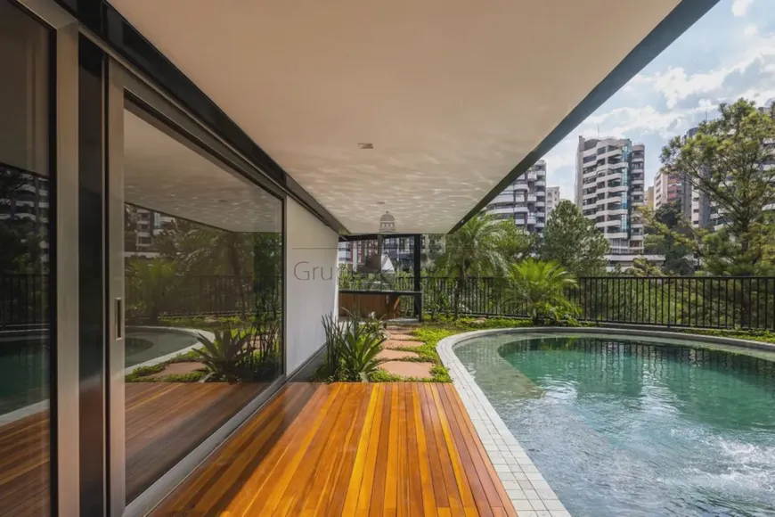 Foto 1 de Casa de Condomínio com 4 Quartos à venda, 661m² em Panamby, São Paulo