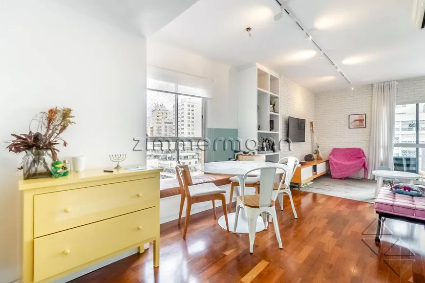 Foto 1 de Apartamento com 3 Quartos à venda, 120m² em Higienópolis, São Paulo