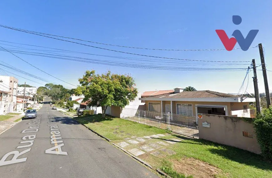 Foto 1 de Lote/Terreno à venda, 770m² em Tingui, Curitiba