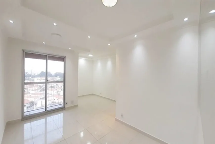 Foto 1 de Apartamento com 3 Quartos à venda, 69m² em Parque Maria Domitila, São Paulo