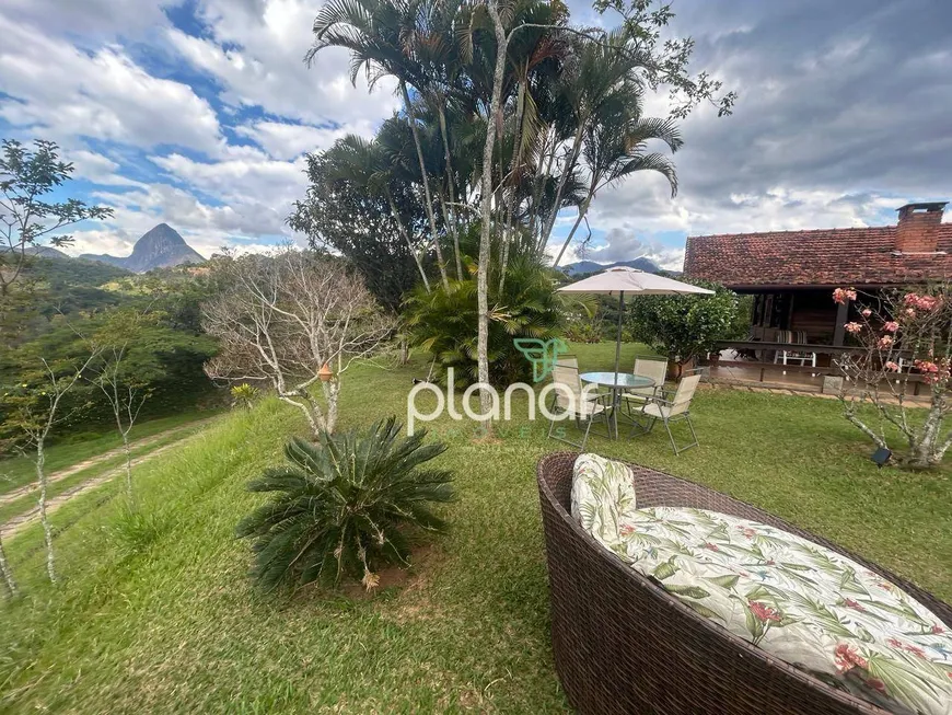 Foto 1 de Casa com 4 Quartos à venda, 307m² em Itaipava, Petrópolis