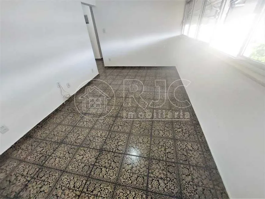 Foto 1 de Apartamento com 3 Quartos à venda, 68m² em Praça da Bandeira, Rio de Janeiro