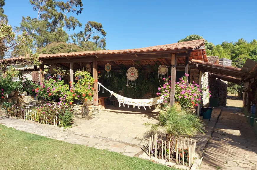 Foto 1 de Fazenda/Sítio com 3 Quartos à venda, 220m² em Área Rural de Cocalzinho Goiás, Cocalzinho de Goiás