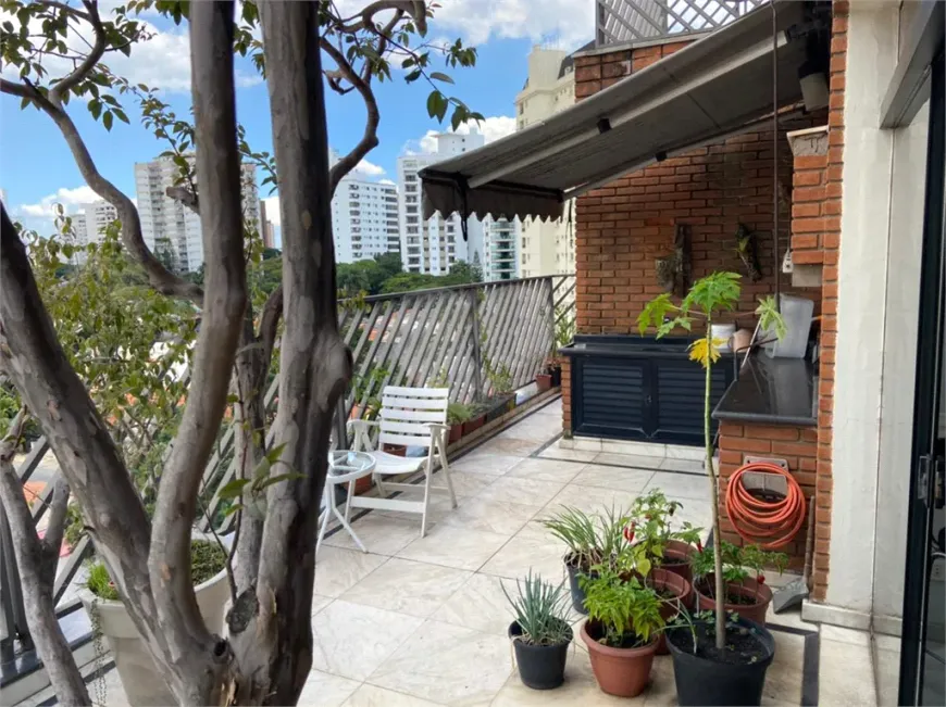 Foto 1 de Apartamento com 4 Quartos à venda, 156m² em Campo Belo, São Paulo