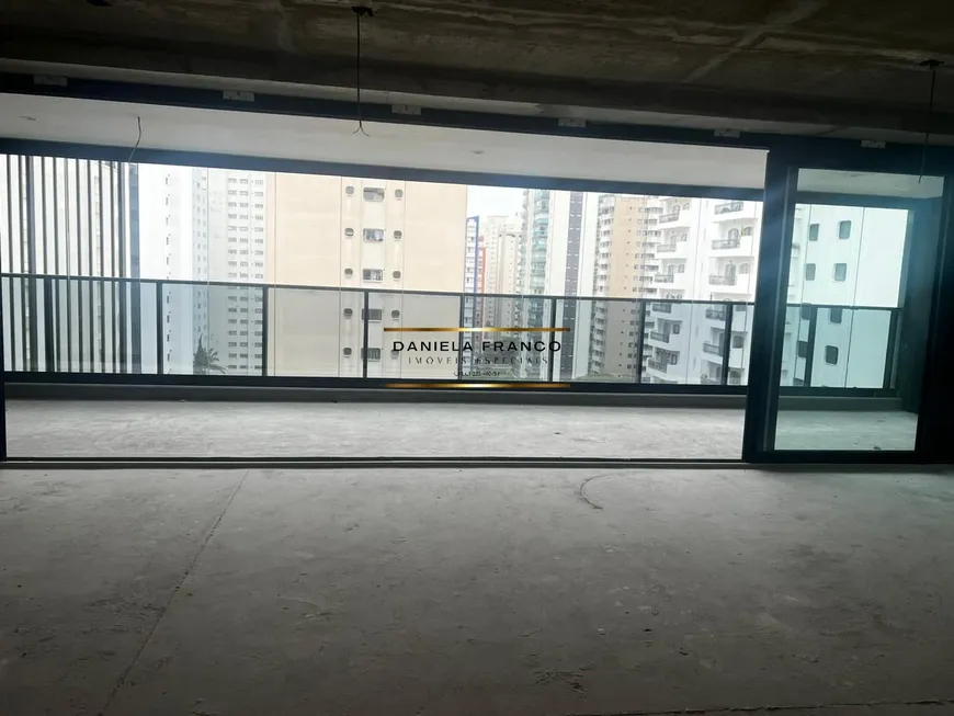 Foto 1 de Cobertura com 4 Quartos à venda, 450m² em Brooklin, São Paulo