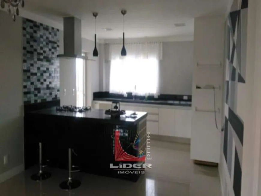 Foto 1 de Apartamento com 3 Quartos à venda, 220m² em Jardim Nova Braganca, Bragança Paulista
