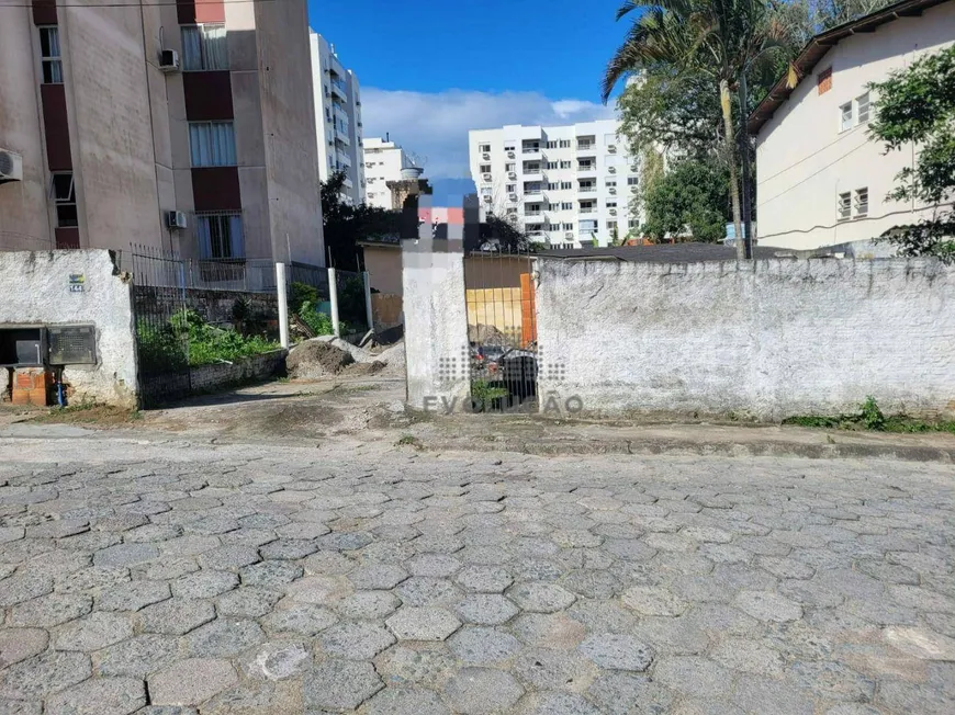 Foto 1 de Lote/Terreno à venda, 364m² em Trindade, Florianópolis